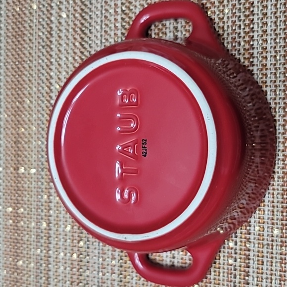 STAUB Ceramic Red 10cm Mini Round Cocotte, NWOT - Picture 5 of 8